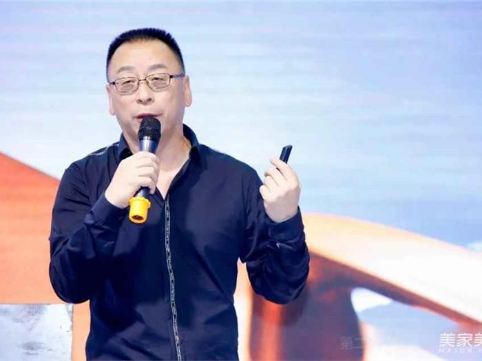 逆势增长是一种意志力——森鹰董事长边书平于第21届中国建博会演讲